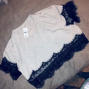 Emma and Sam crop tee with lace
